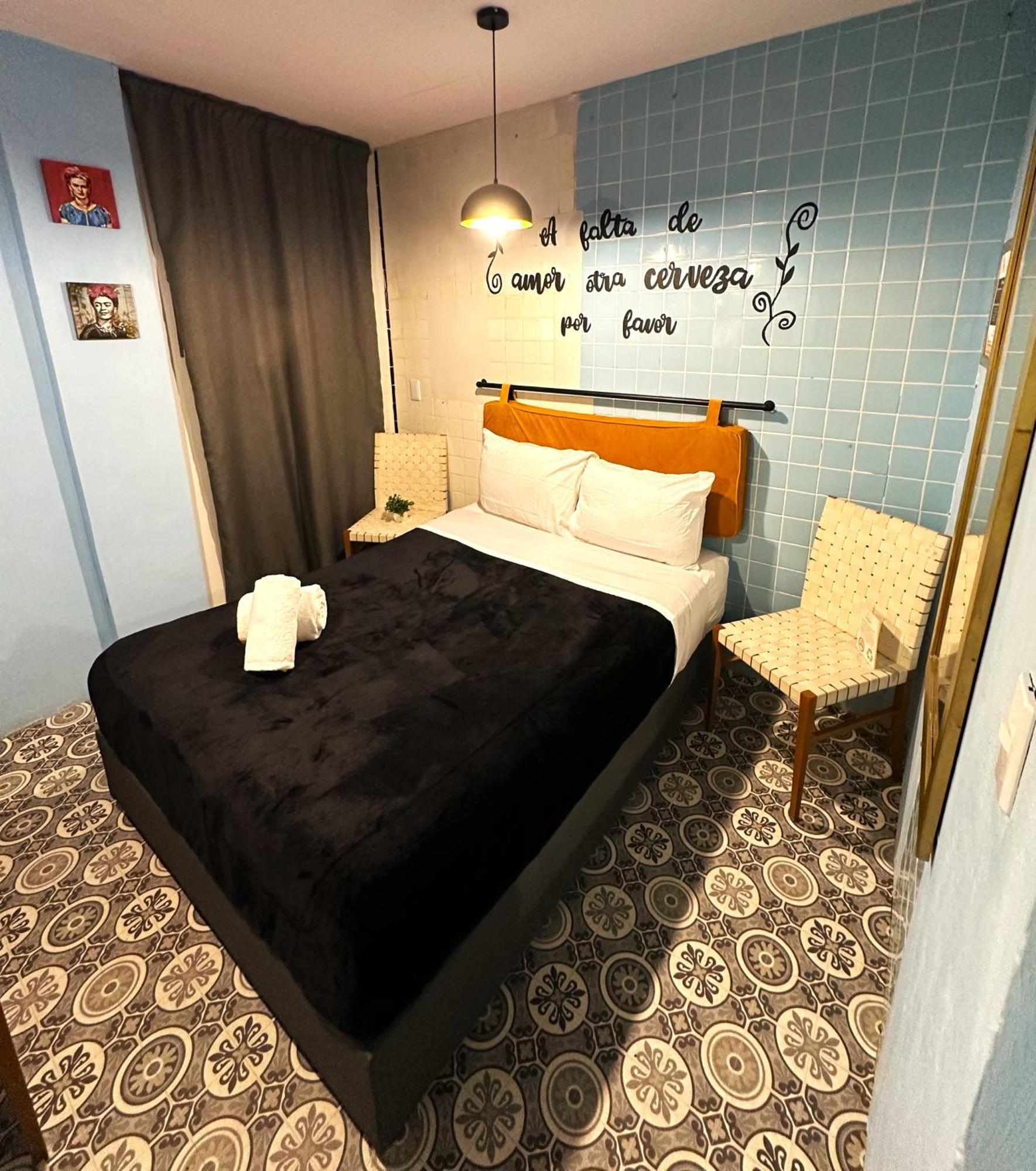 Hotel Mala Vecindad Garibaldi