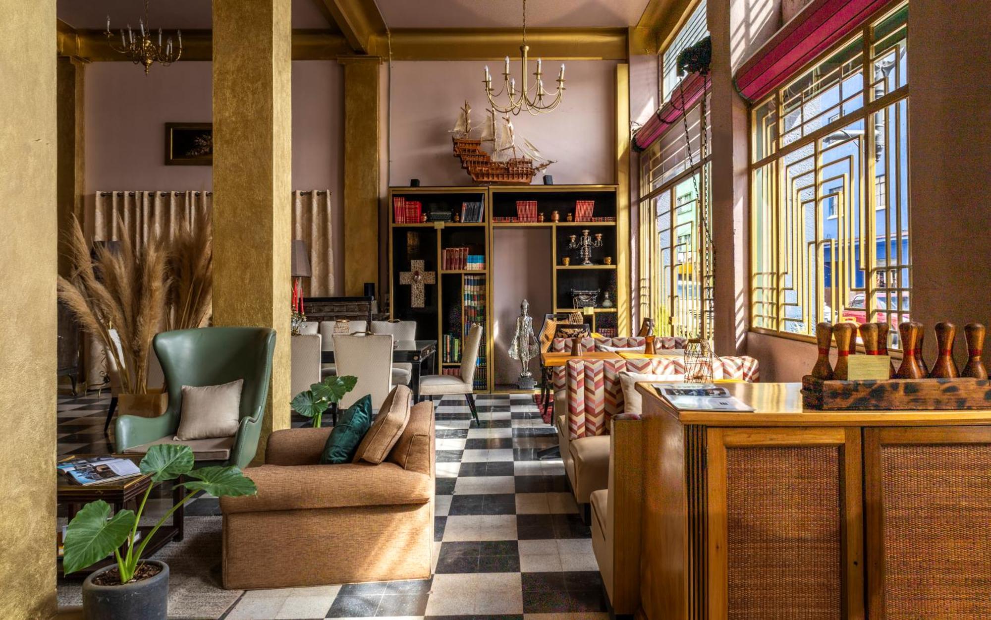 Hotel Mala Vecindad Garibaldi 4*
