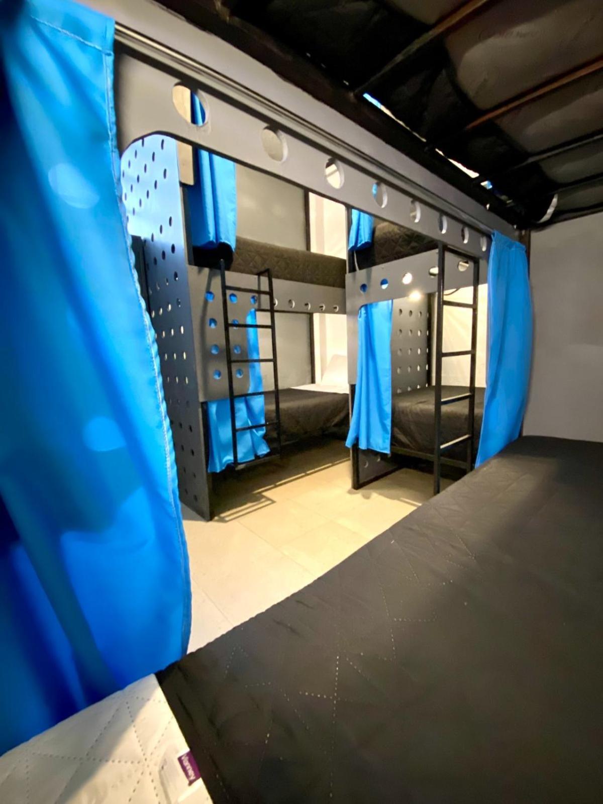 Hostal Roomies Condesa