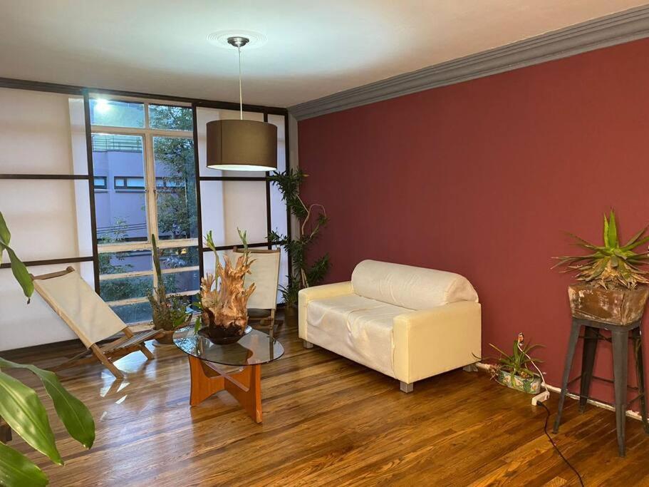 Depa Esca De Lux Deco Iluminado Apartamento