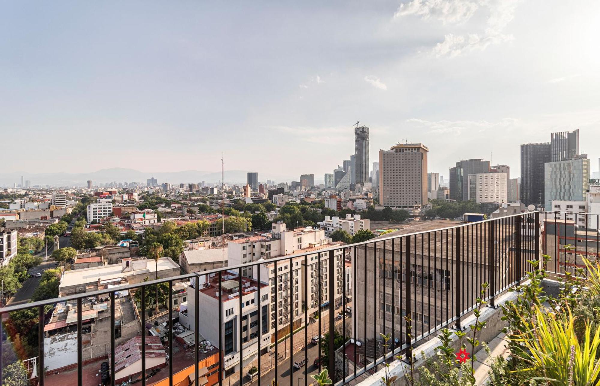 Kukun Reforma & Downtown *