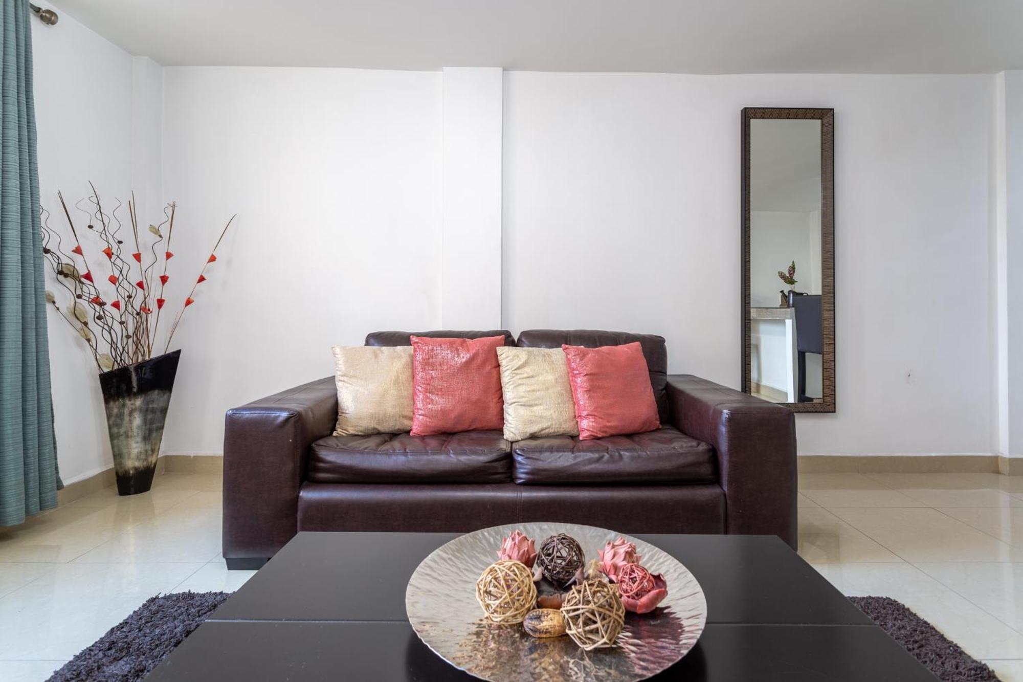 259 Condesa Apartahotel