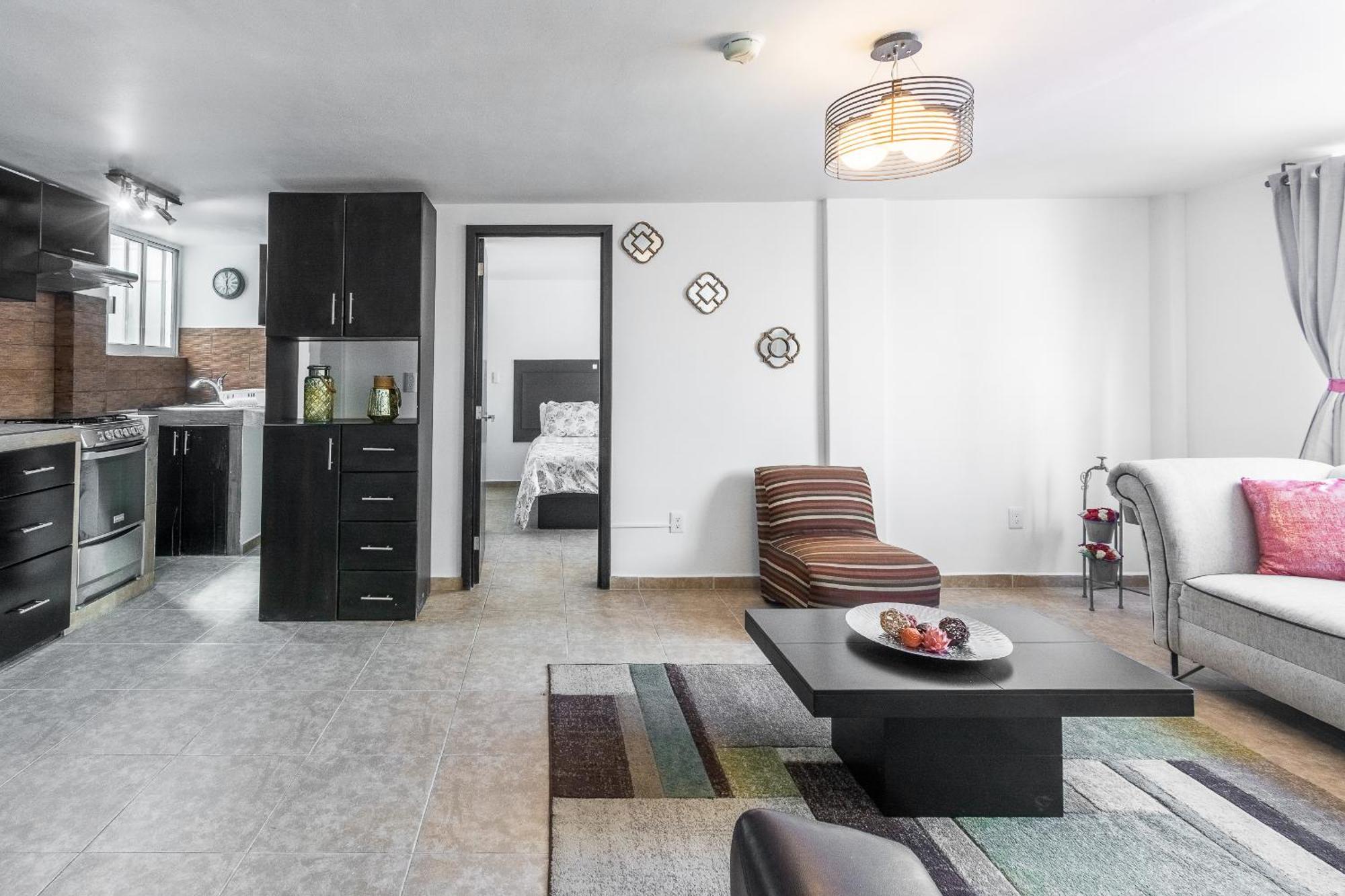 259 Condesa Apartahotel 3*