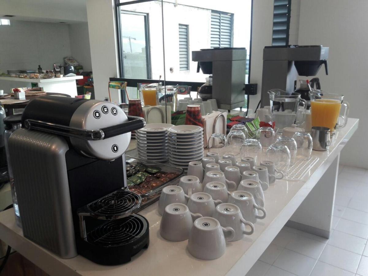 Flowsuites Wtc Apartahotel 4*