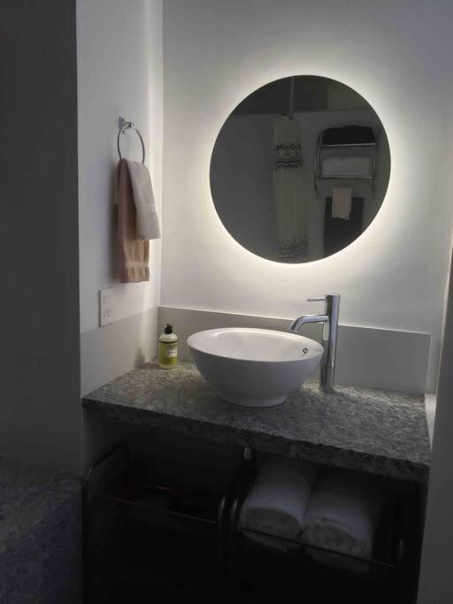 Amplio Apto Con Excelente Ubicacion En La Condesa Apartamento