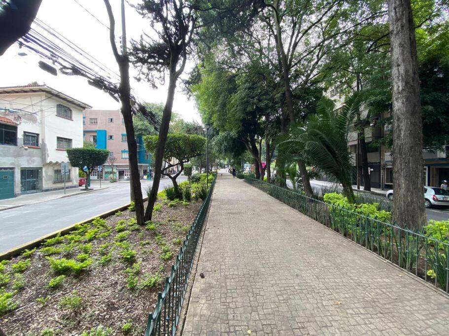 Amplio Apto Con Excelente Ubicacion En La Condesa Apartamento