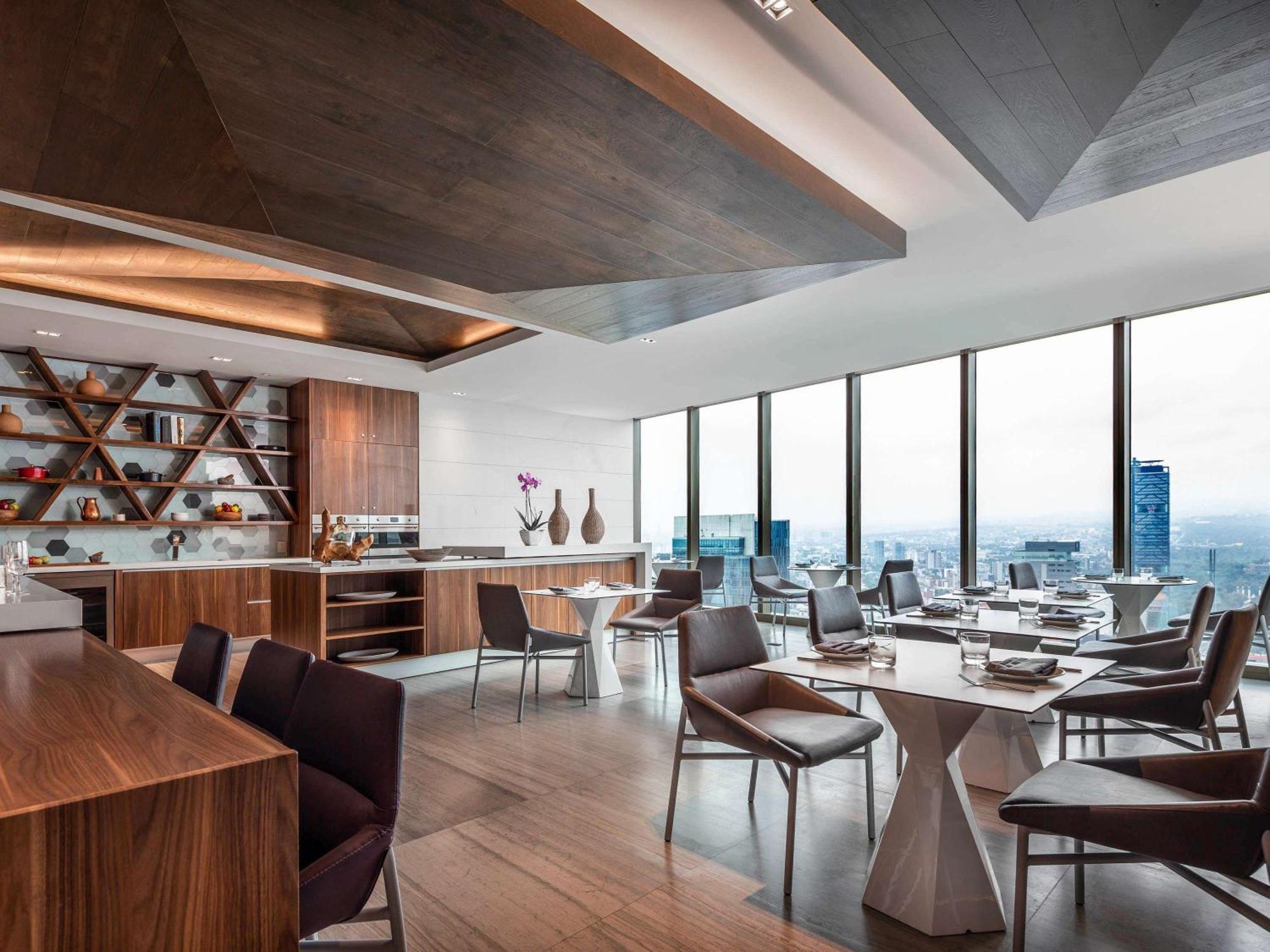 Hotel Sofitel Mexico Reforma 5*