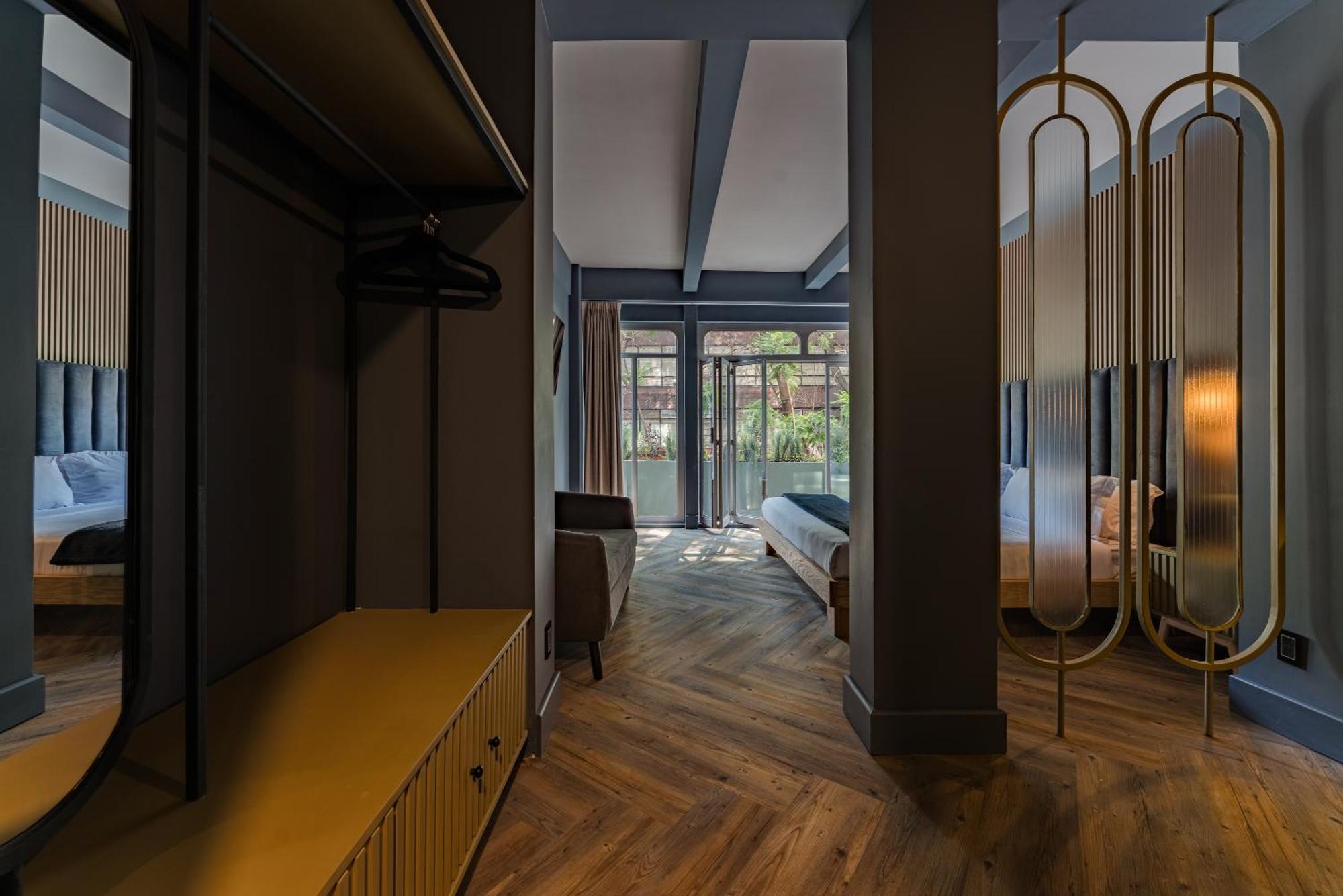 Pandora House Apartment *