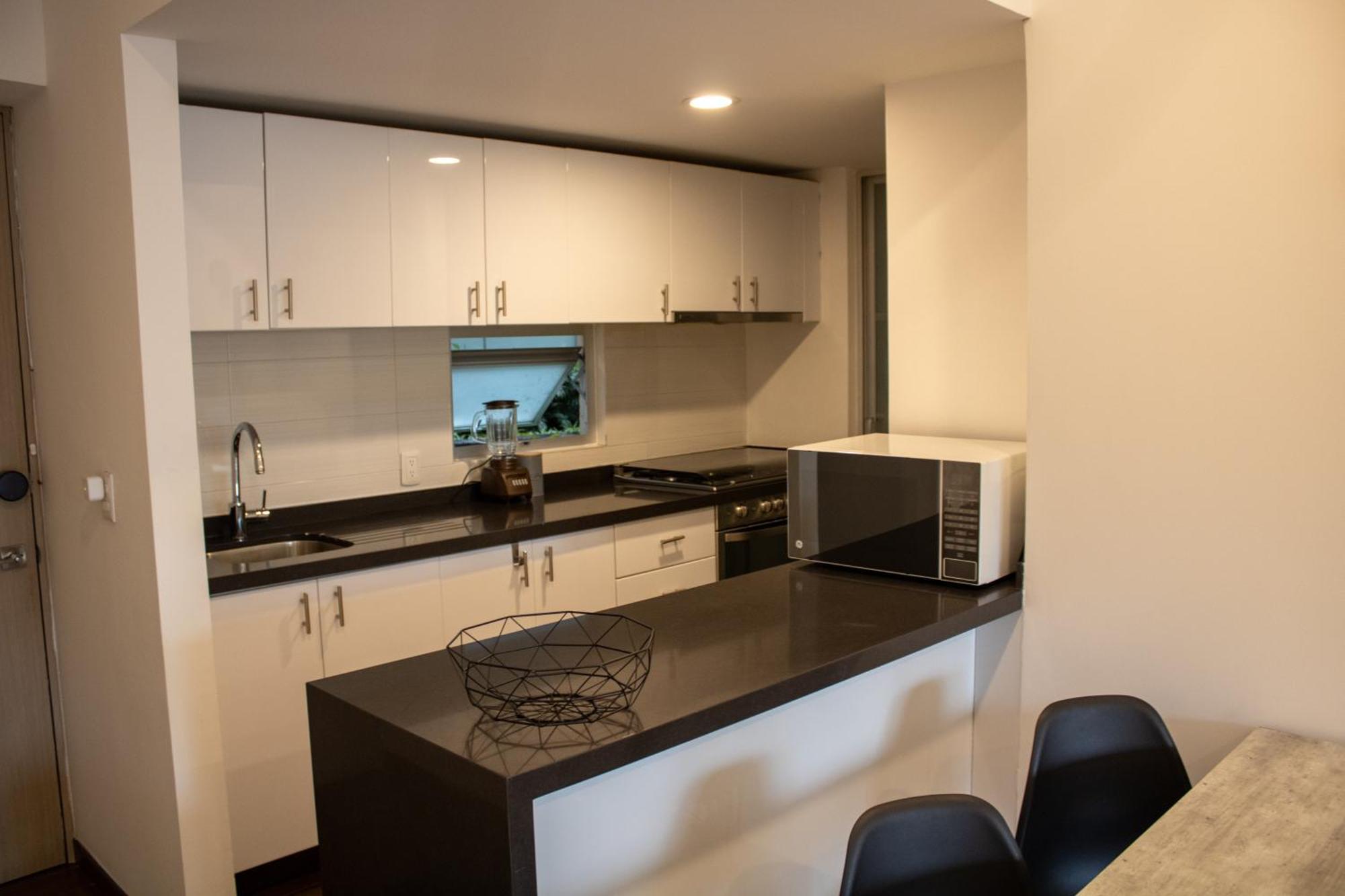 En Zona De Hospitales En Planta Baja Apartamento *