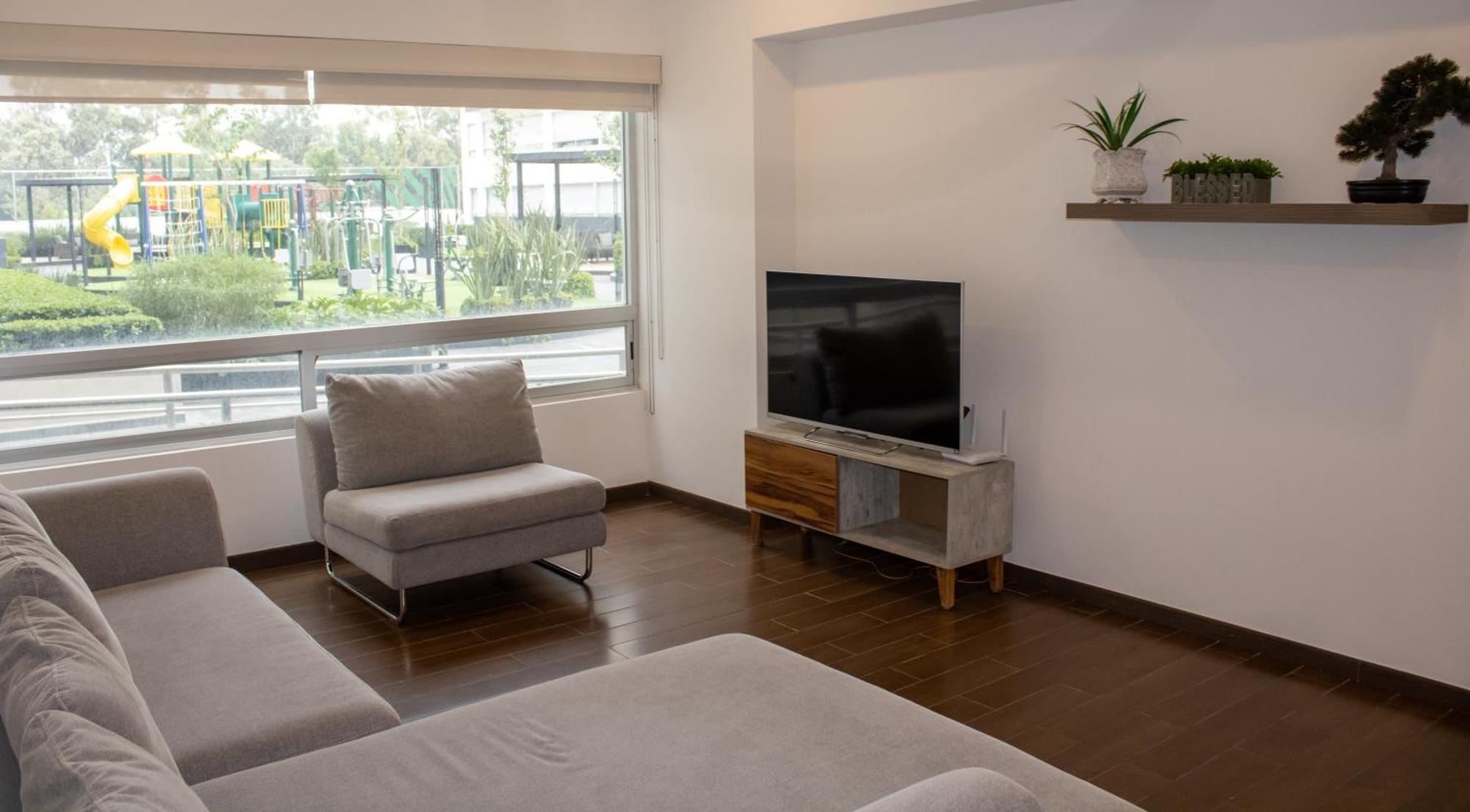 Apartamento En Zona De Hospitales En Planta Baja *