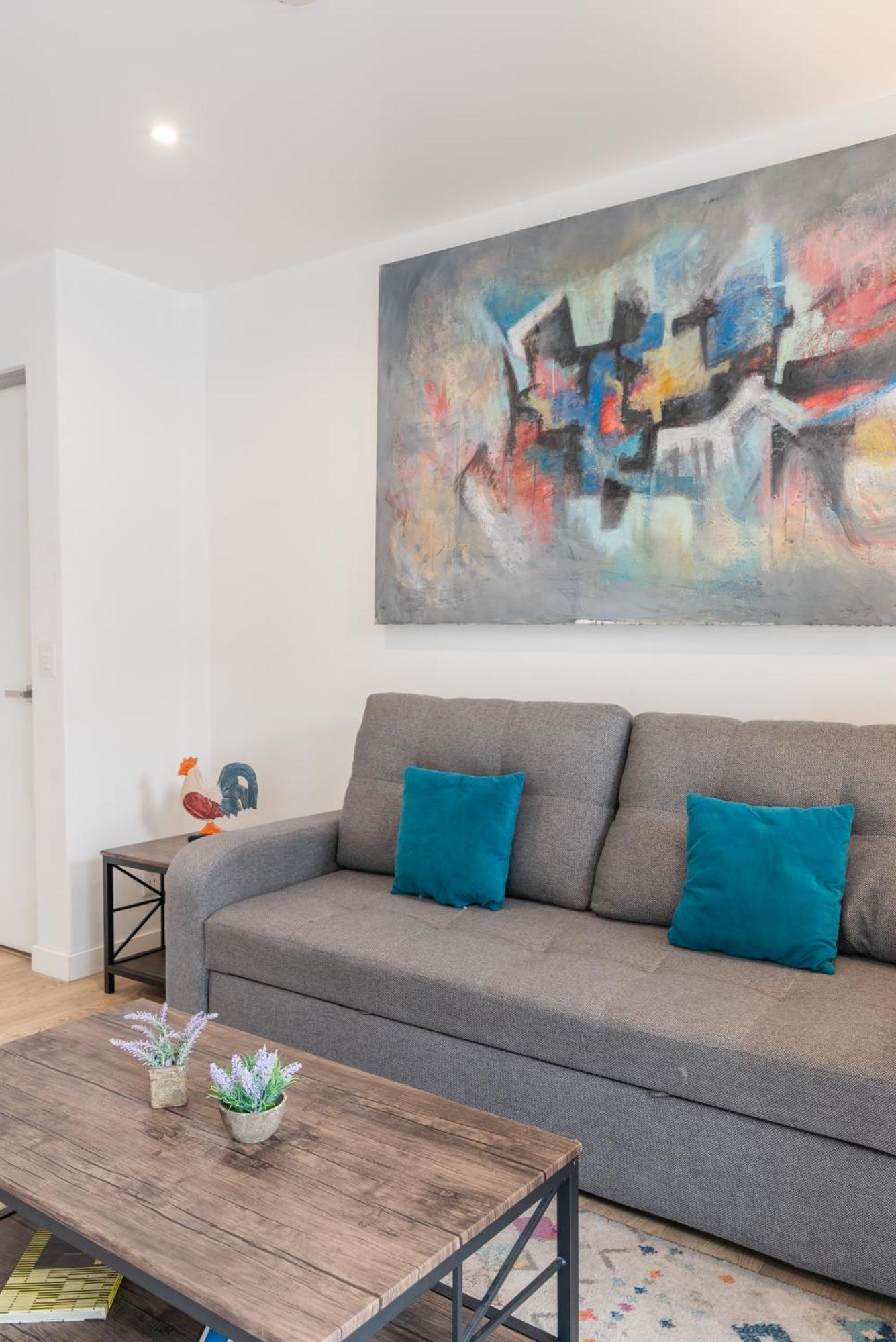 Apartamento Cozy Urban Rooftop Lounge Free Parking & Wifi