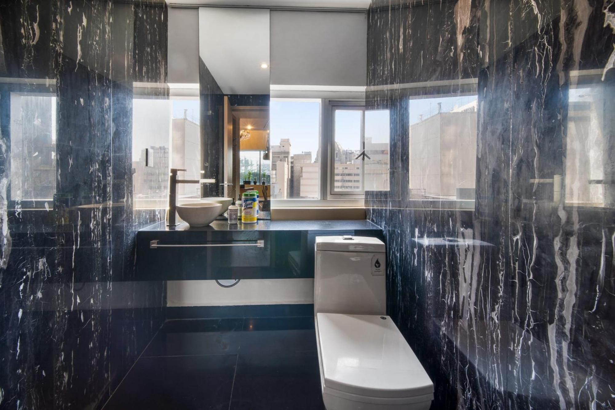 3 Bedroom Upscale Art House Reforma Avenue *