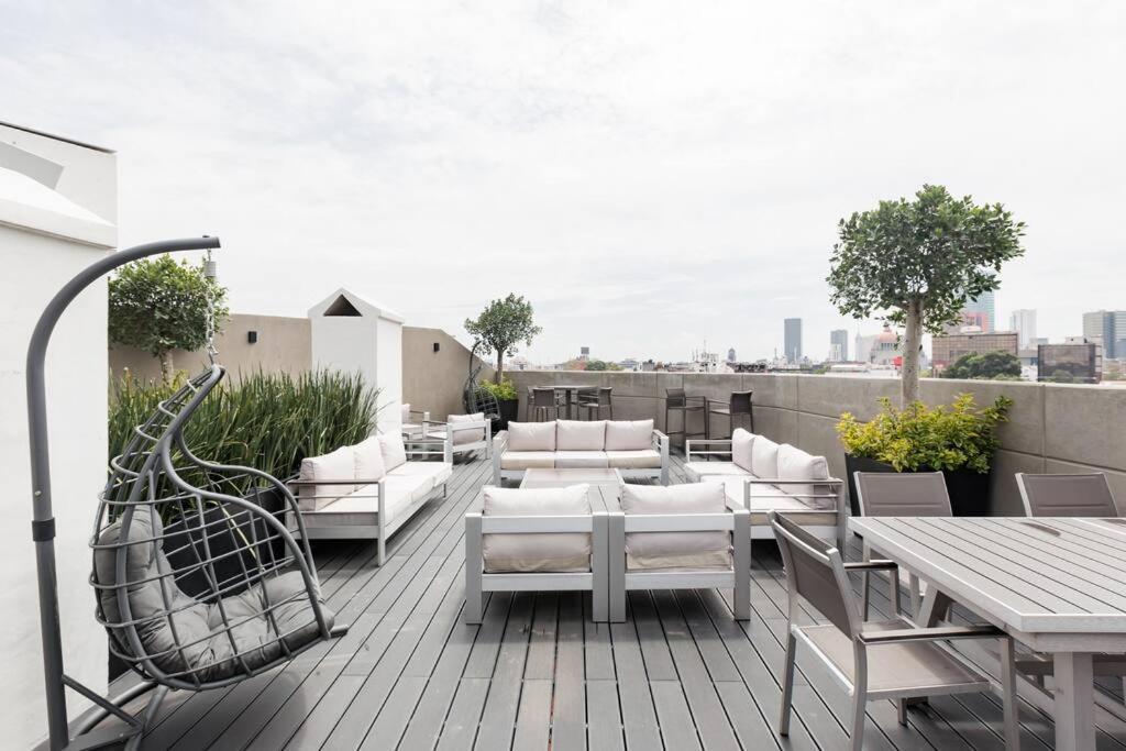 Apartamento Savor Views Over Breakfast At A Bold, Bohemian Escape *