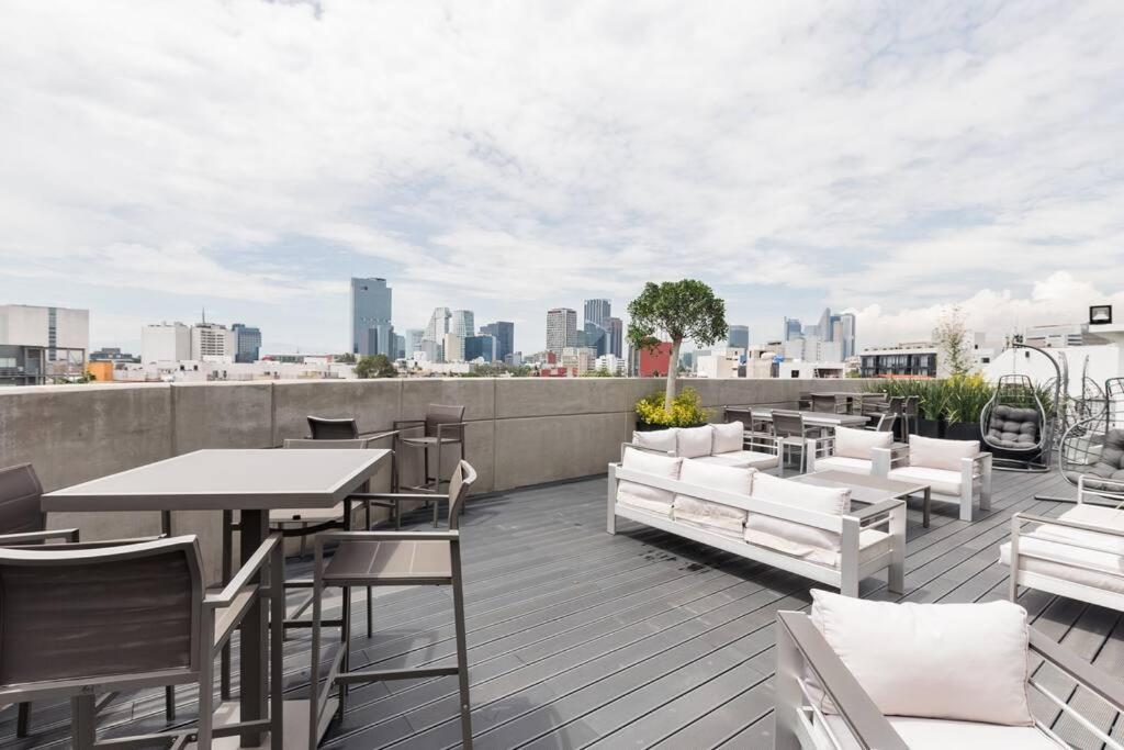 Apartamento Savor Views Over Breakfast At A Bold, Bohemian Escape *