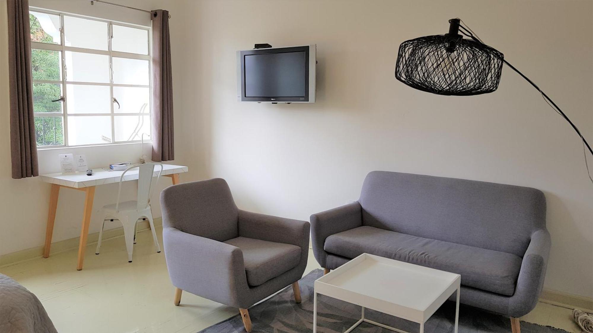 Condesa Haus 4*