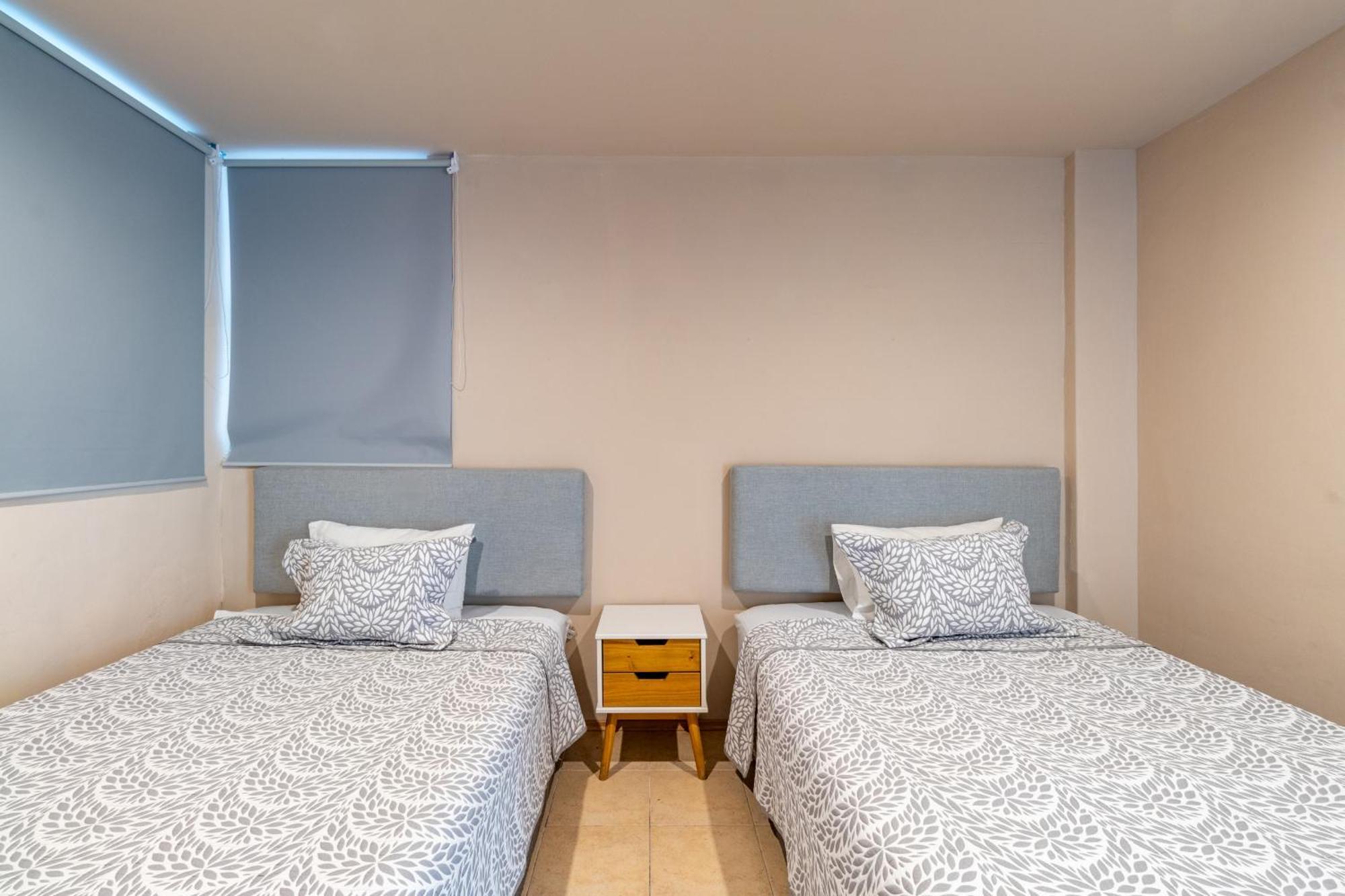 Polanco Flat - Laundry- Parking-elevator-sleeps 10 Apartamento