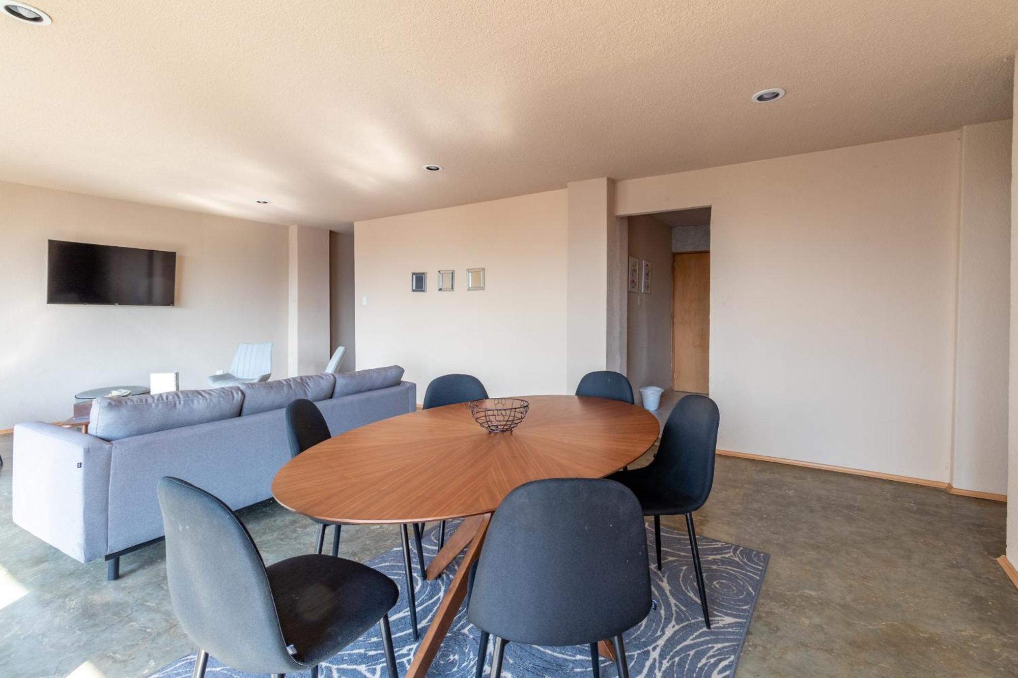 Polanco Flat - Laundry- Parking-elevator-sleeps 10 Apartamento