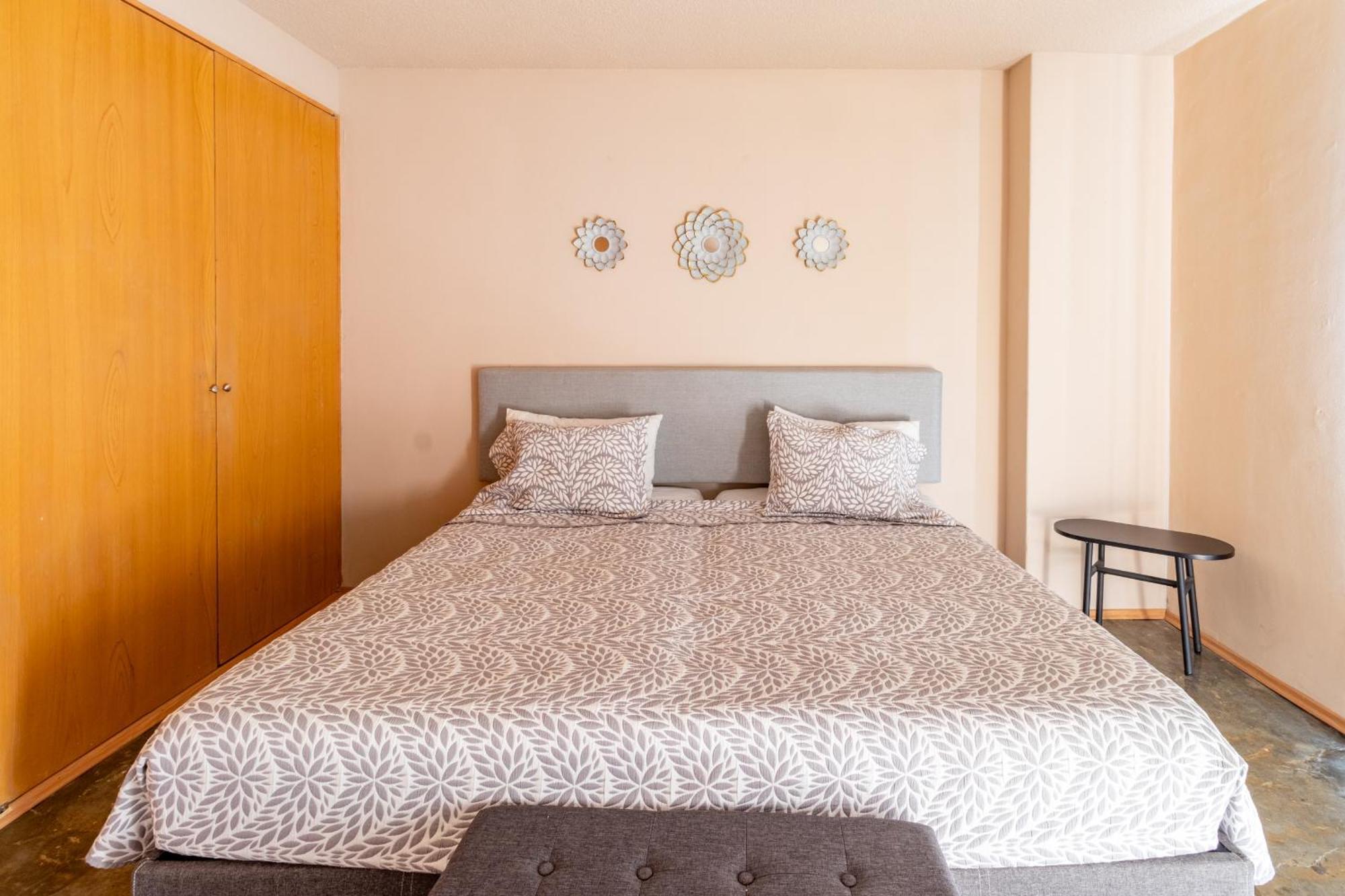 Polanco Flat - Laundry- Parking-elevator-sleeps 10 Apartamento Cidade do México