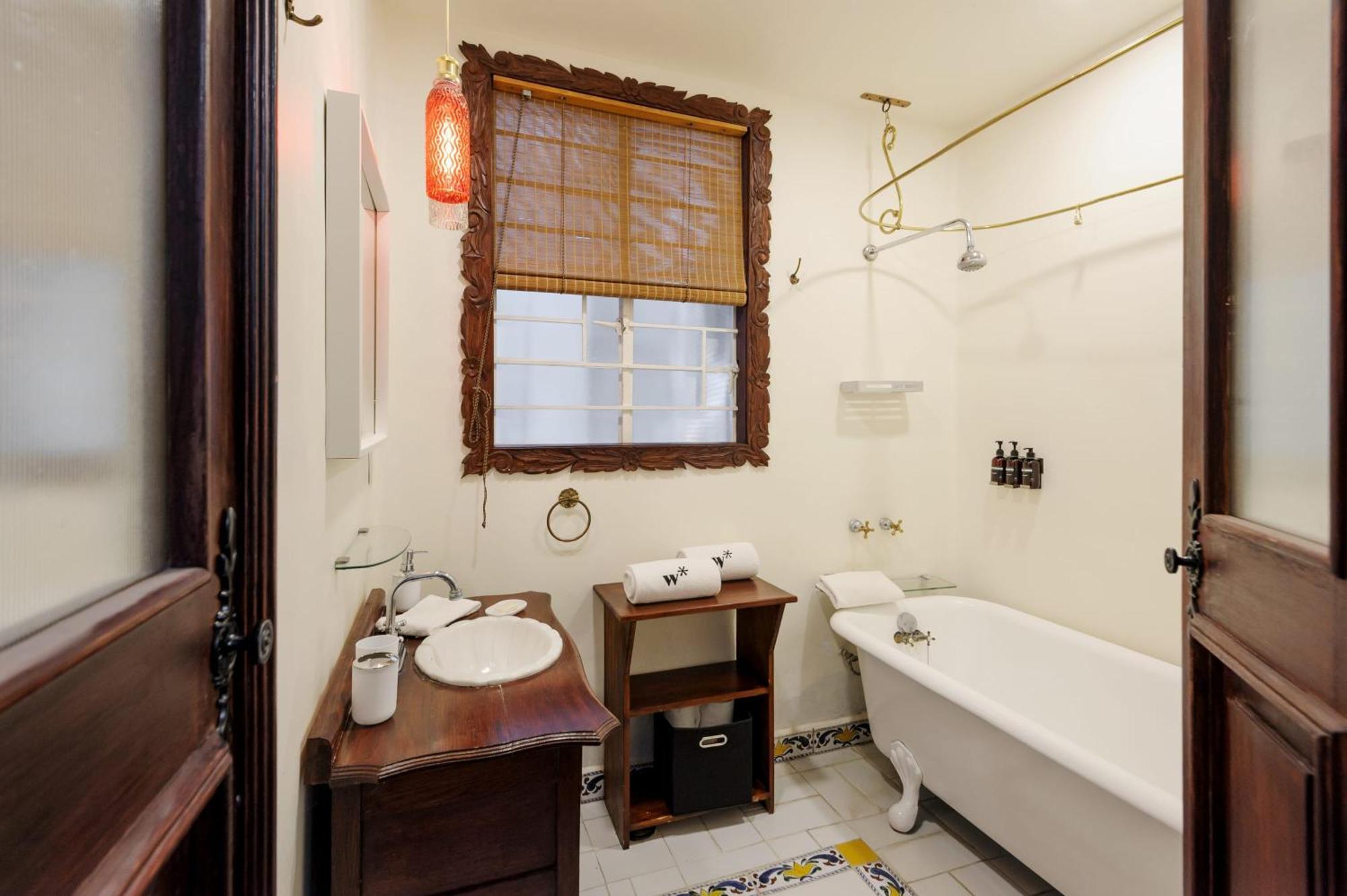 Lovely With Fantastic Deco In Condesa Apartamento
