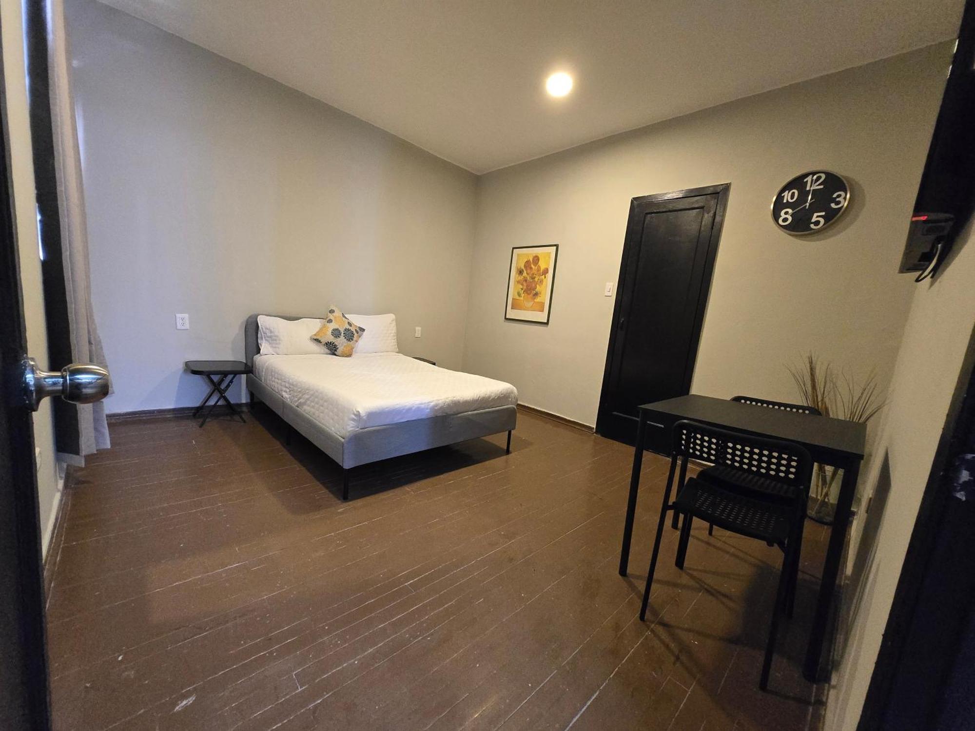 Singular Centro Historico Aparthotel