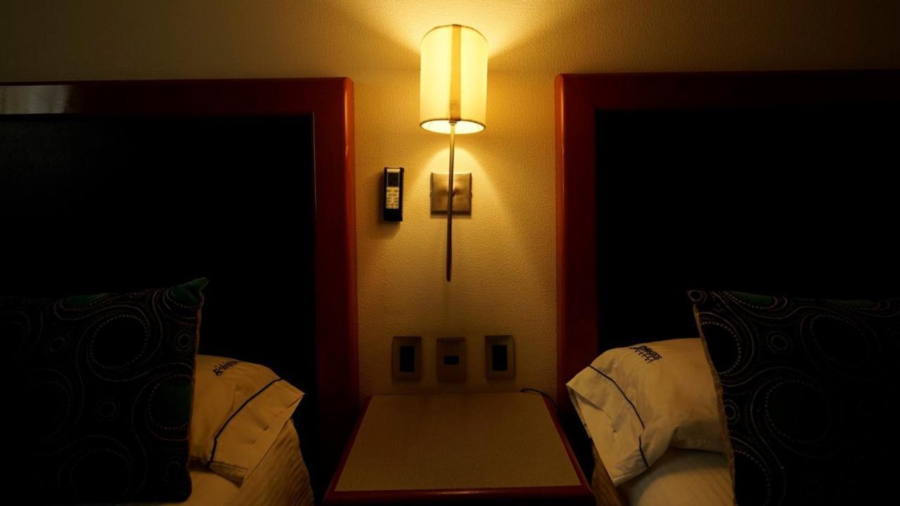 Hotel Abastos Plaza Mexico City