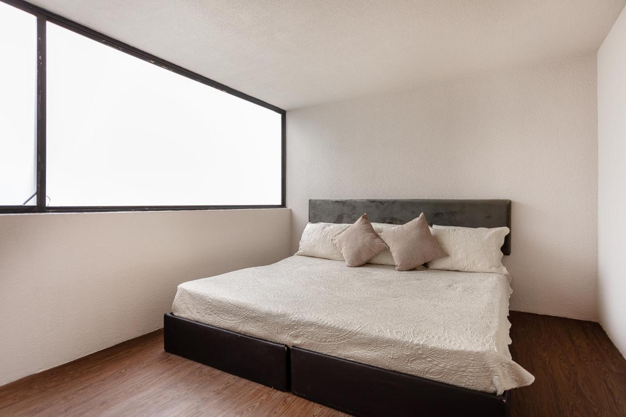 Modern 2br In Roma - Sleeps 6- Parking- Fast Wifi * México DF