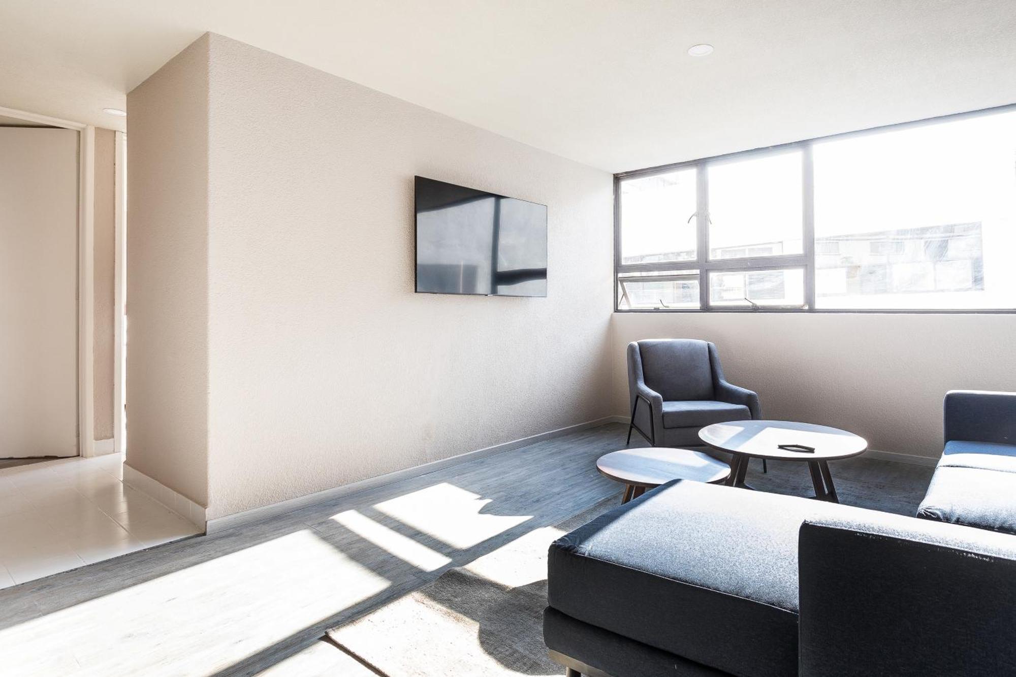 Stylish 2br In Roma - Parking- Wifi- Sleeps 6 * México DF