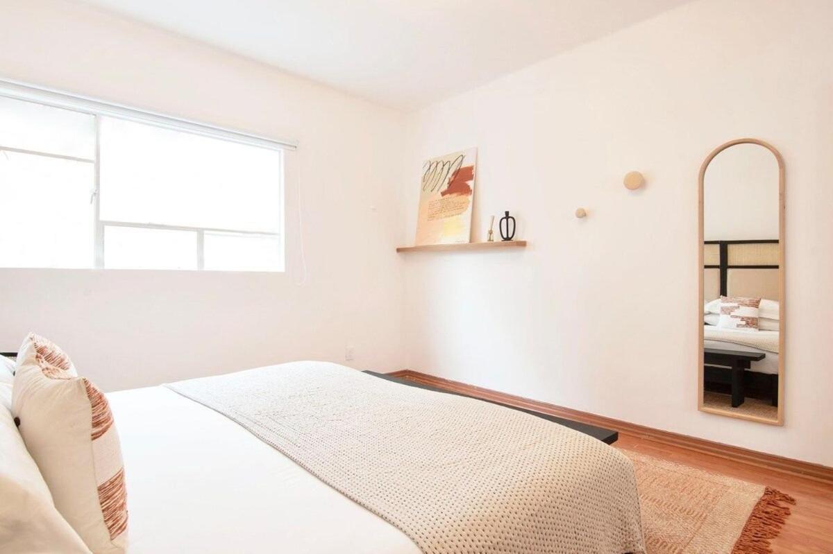 Breathtaking House With Patio In Roma Norte * México DF