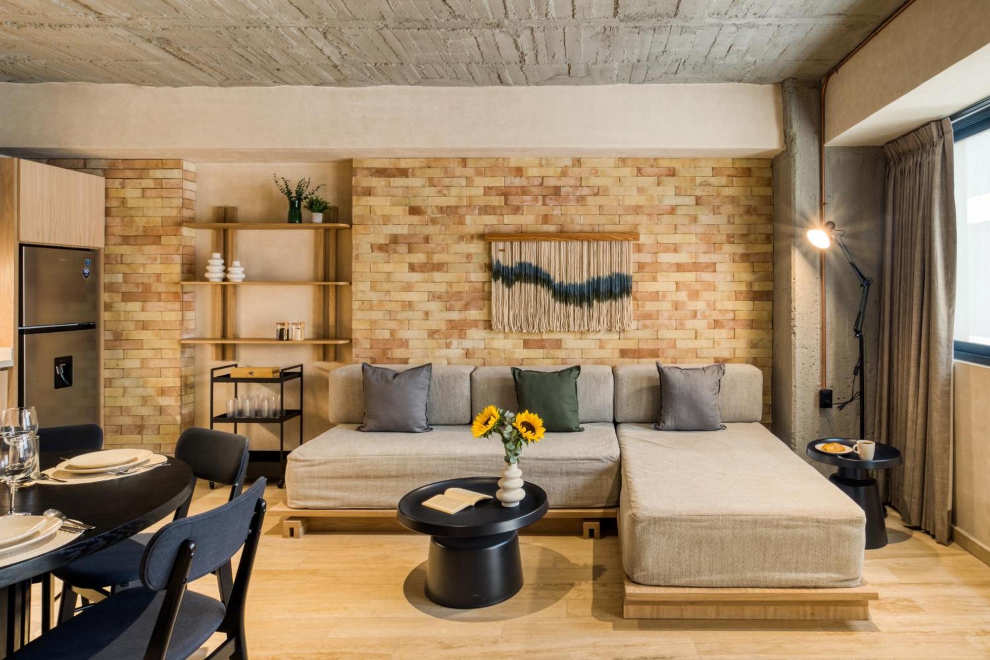 Caliza Roma Residences By Tasman Aparthotel
