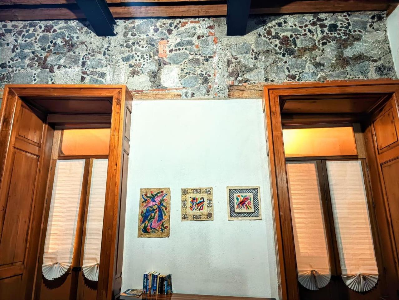 Departamento En Edificio Colonial El Corazon De La Ciudad *