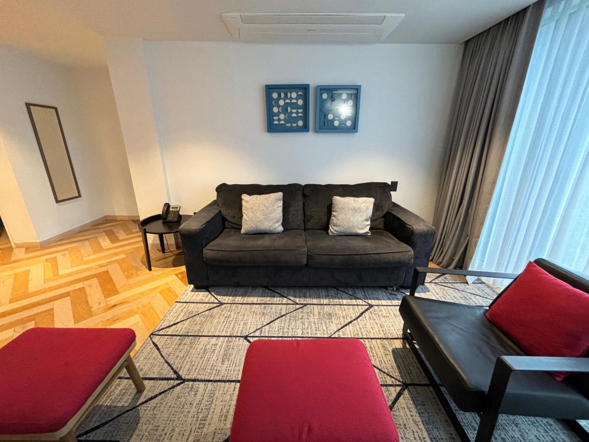 Park Life Masaryk Apartment *