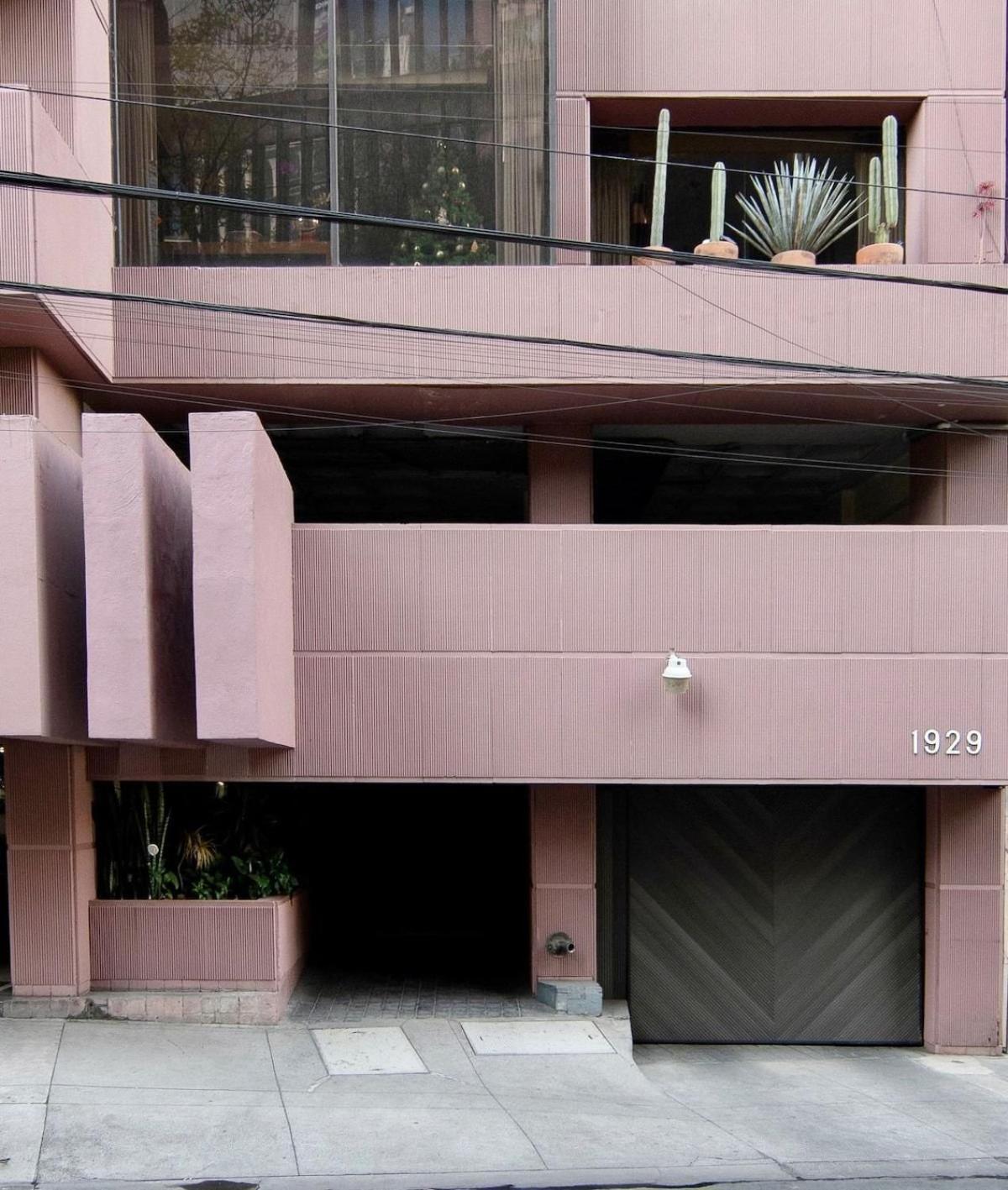 Eclectic Jungle: 4 Bedrooms In Beautifull Polanco * México DF