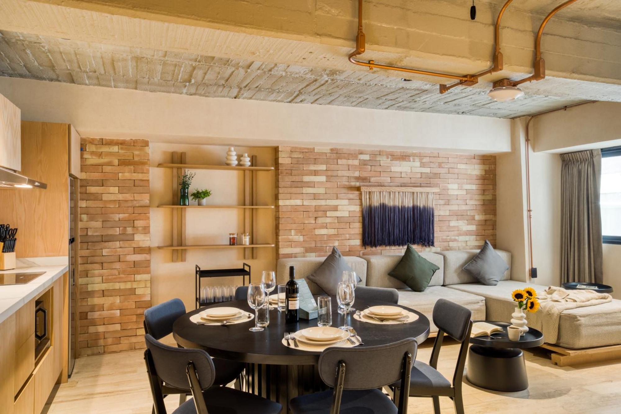 Caliza Roma Residences By Tasman