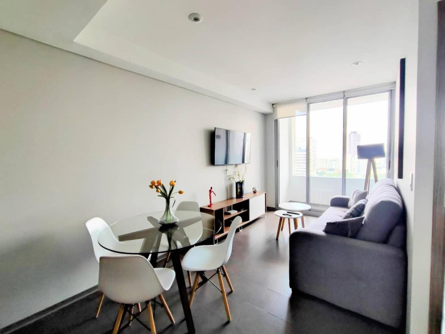 Alluring Views, Luxuriously Appointed In Polanco Apartamento *