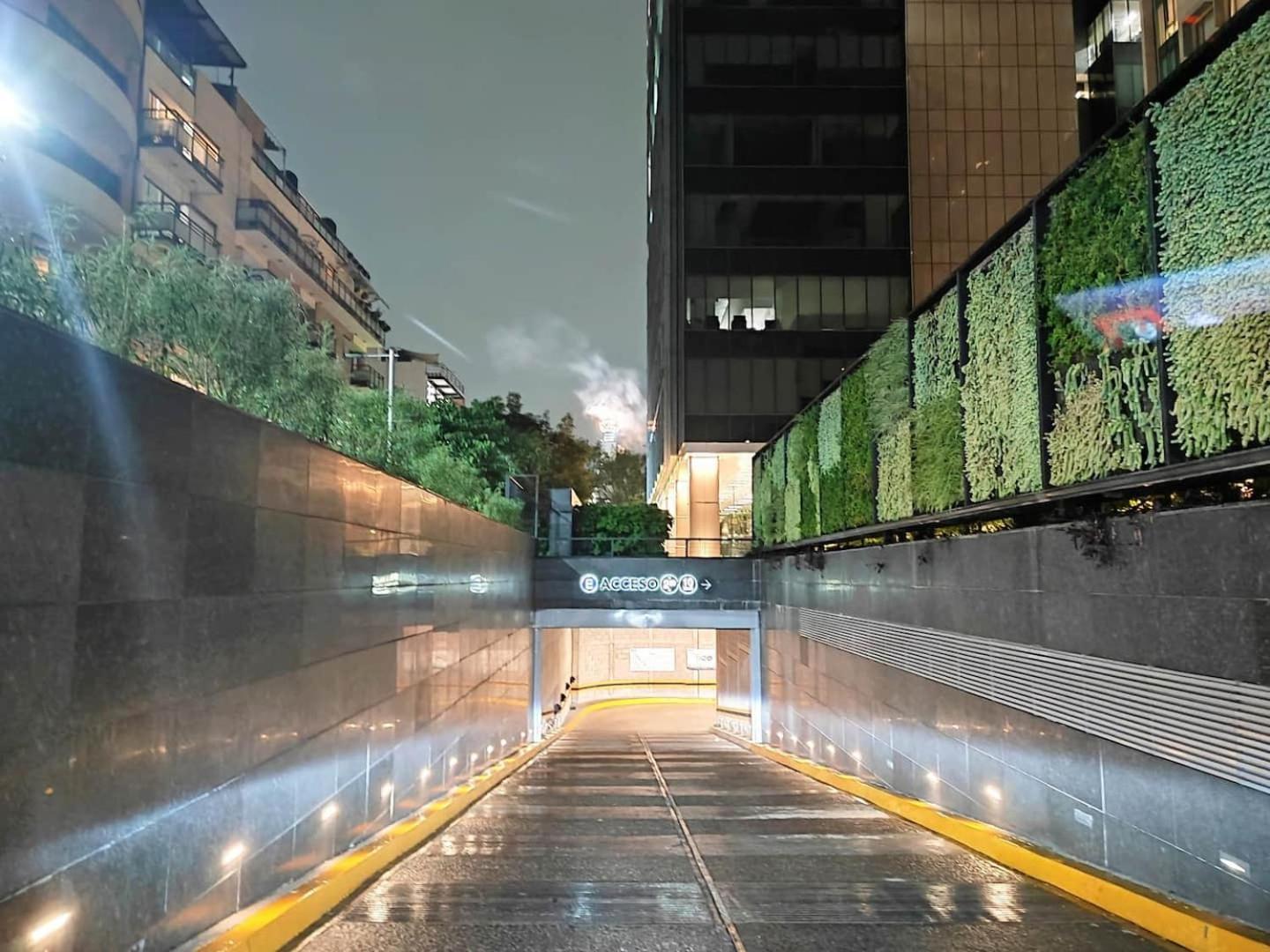 Alluring Views, Luxuriously Appointed In Polanco México DF
