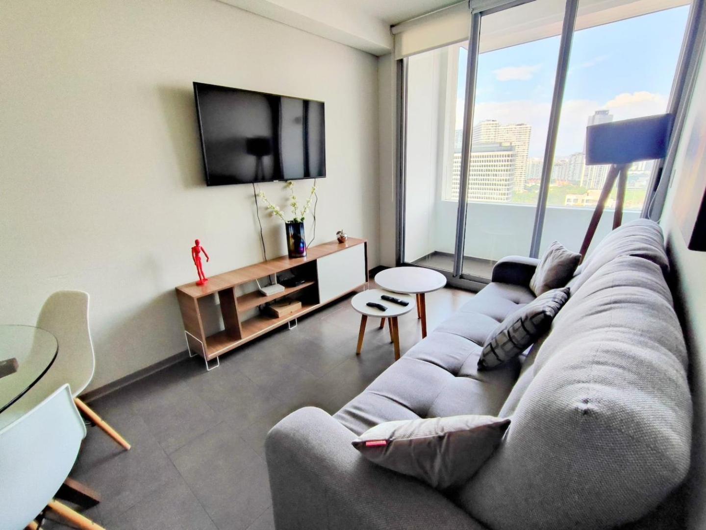 Alluring Views, Luxuriously Appointed In Polanco * México DF