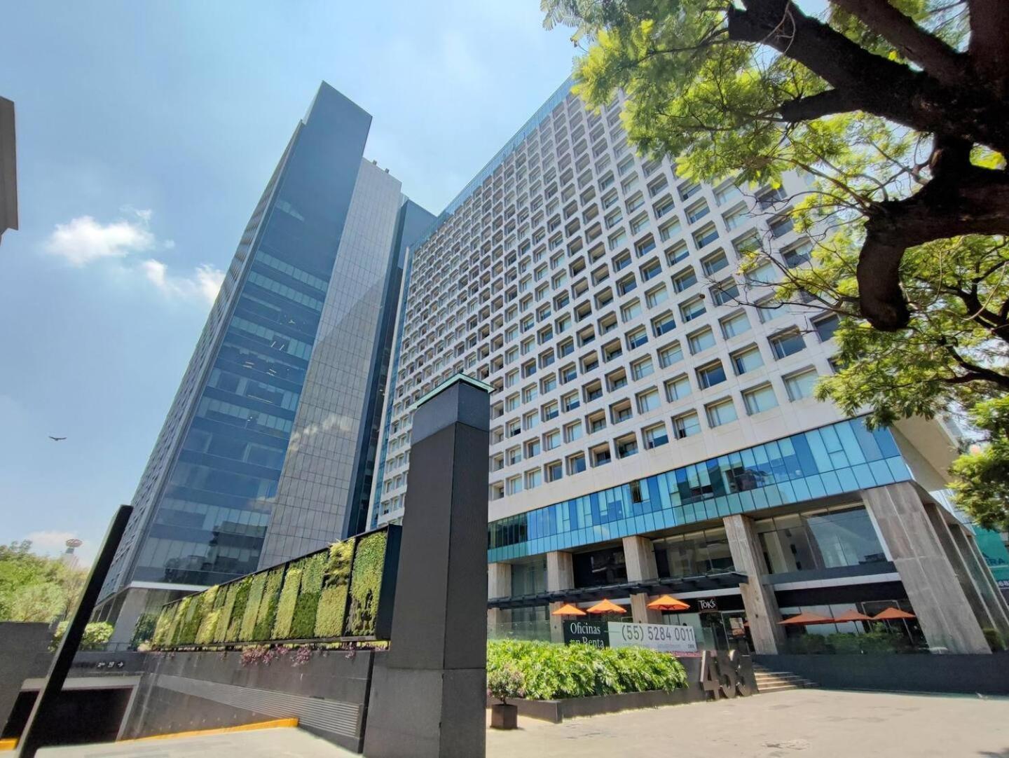Alluring Views, Luxuriously Appointed In Polanco *