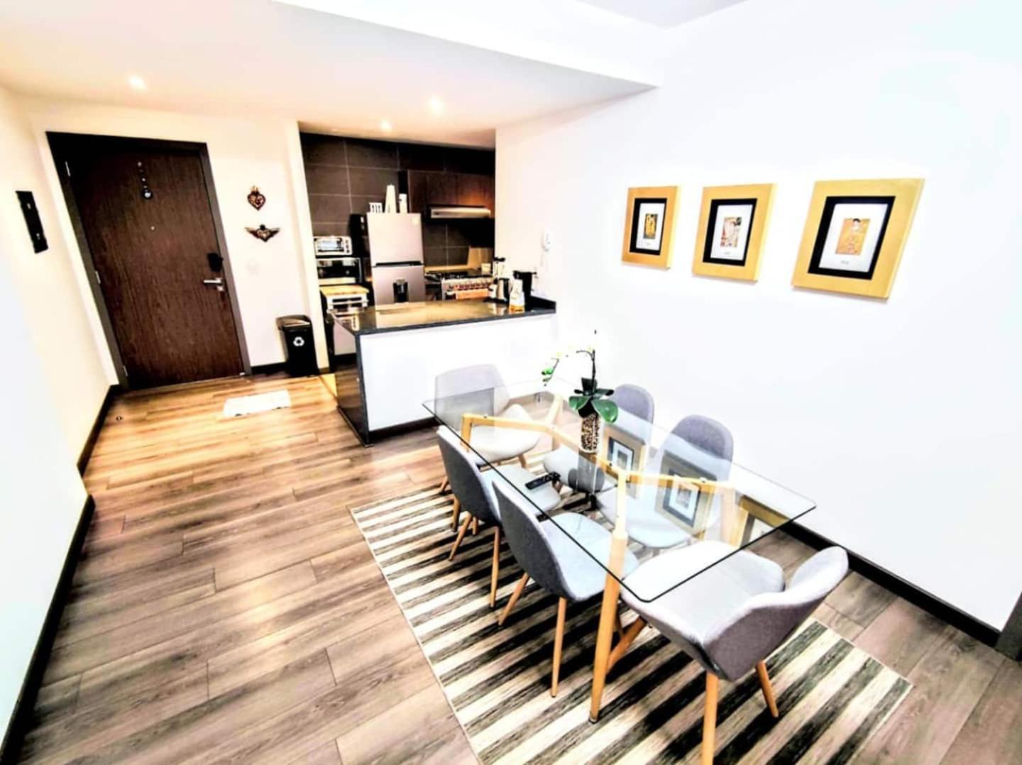 Apartamento Modern Hi-rise Amazing Views, Pool & Hs Internet!