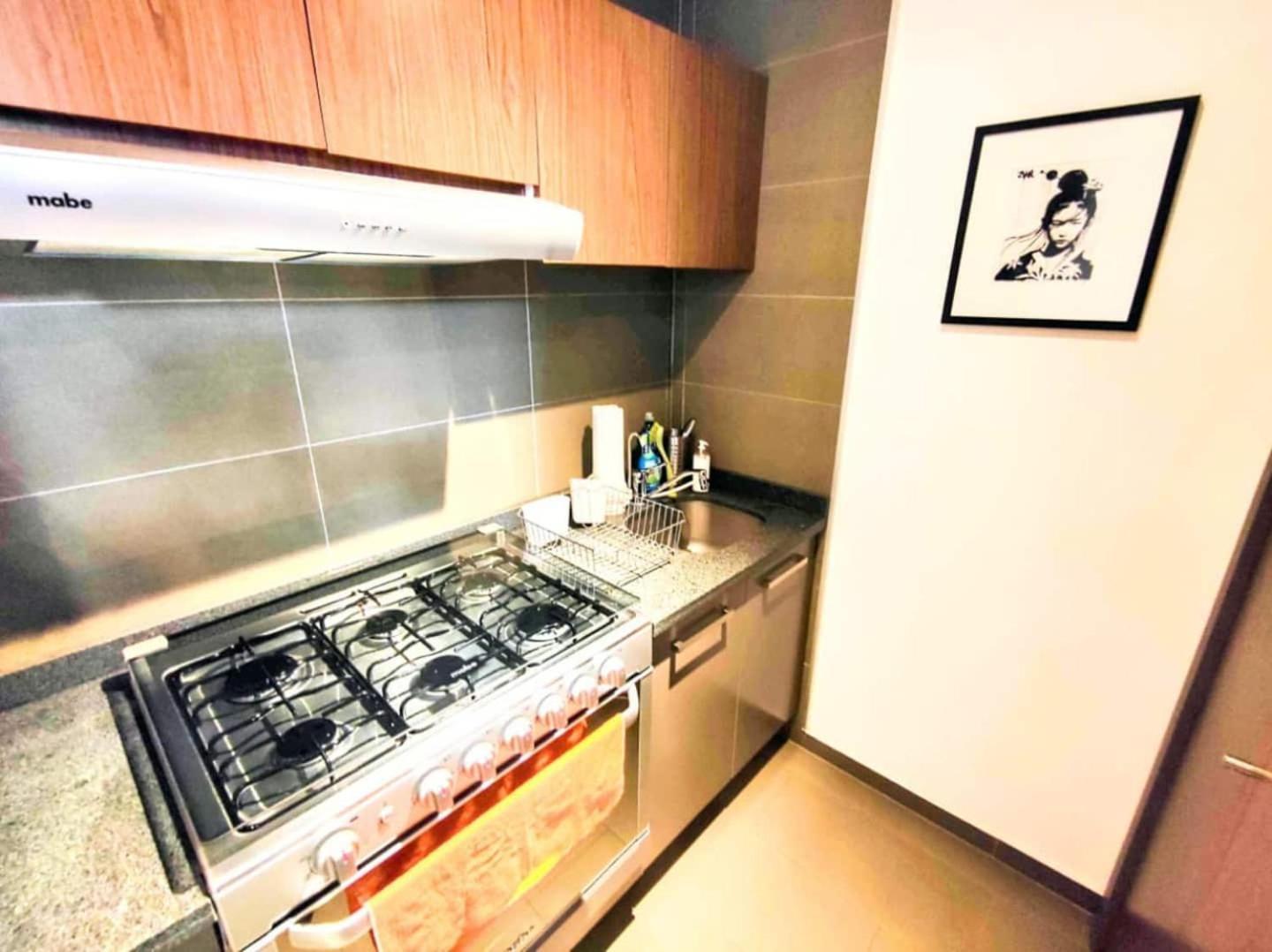 Apartamento Modern Hi-rise Amazing Views, Pool & Hs Internet! *