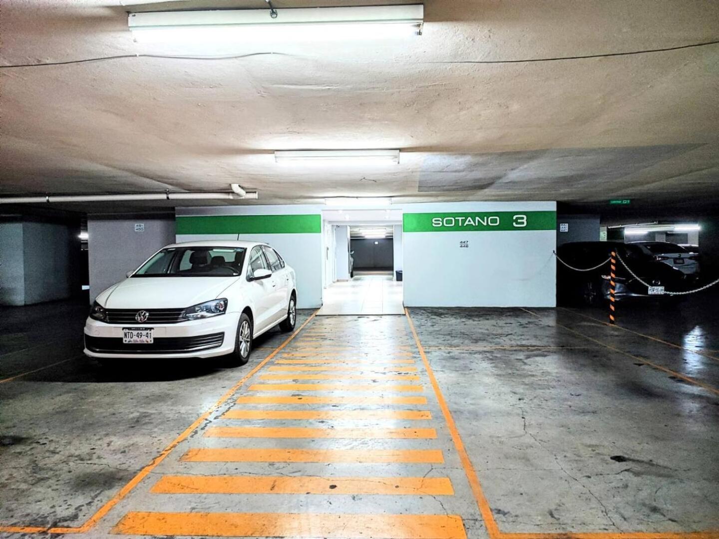 Apartment Lovely High-rise Polanco Amenities!