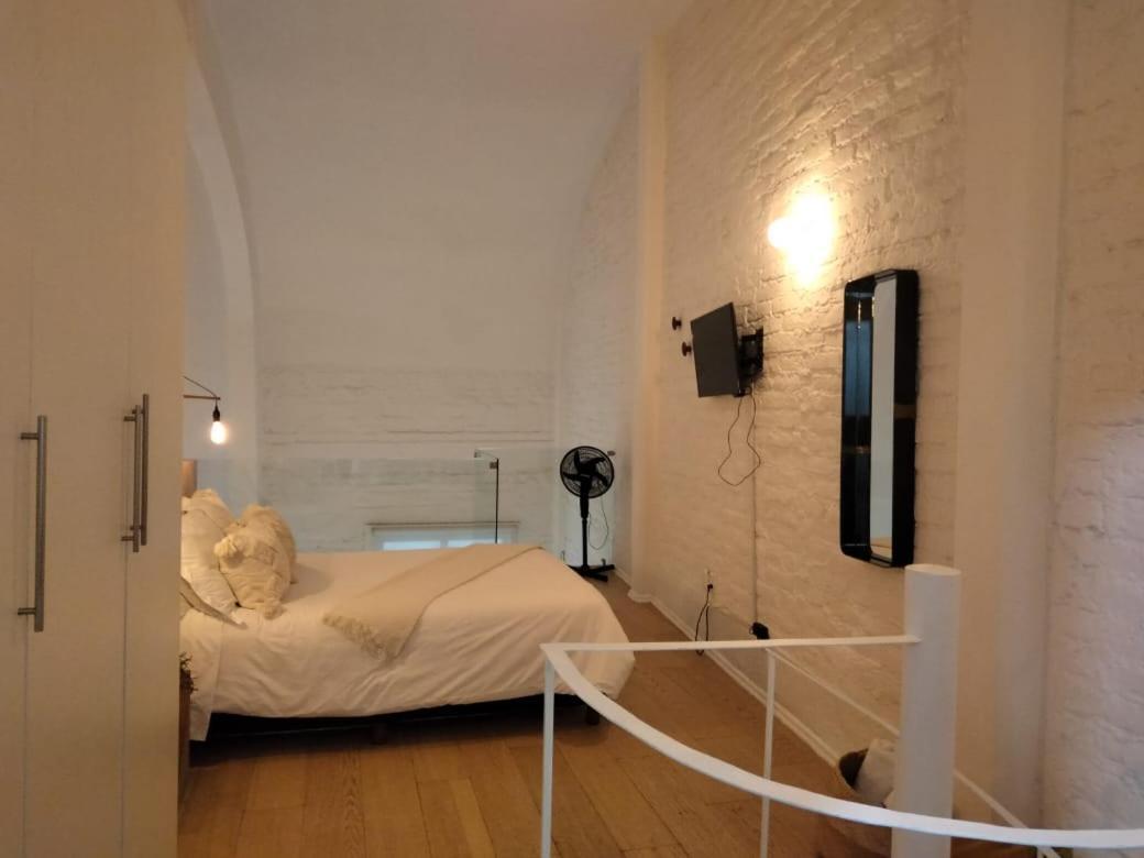 Apartamento Comodo Departamento En Donceles Al Lado De Bellas Artes!