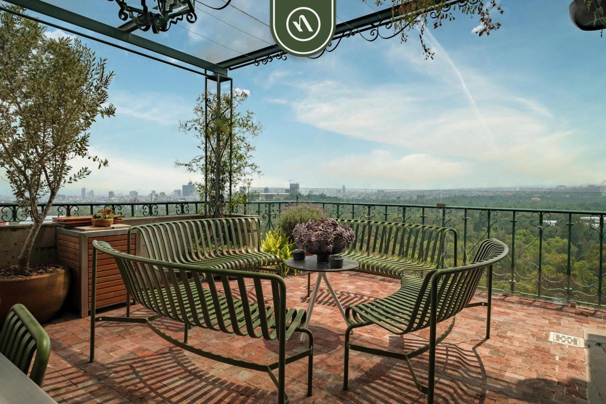 Amazing Ph - Private Terrace Overlooking The