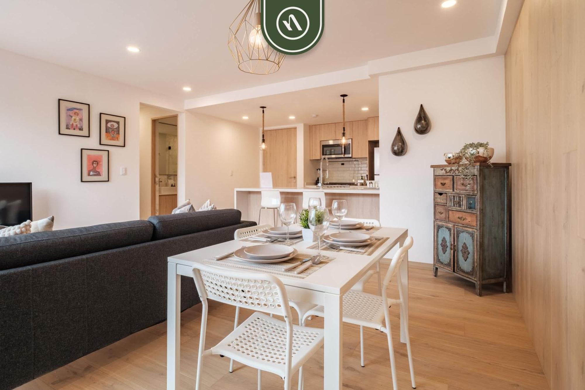 Luxury 2 Bedroom In Condesa Apartment *