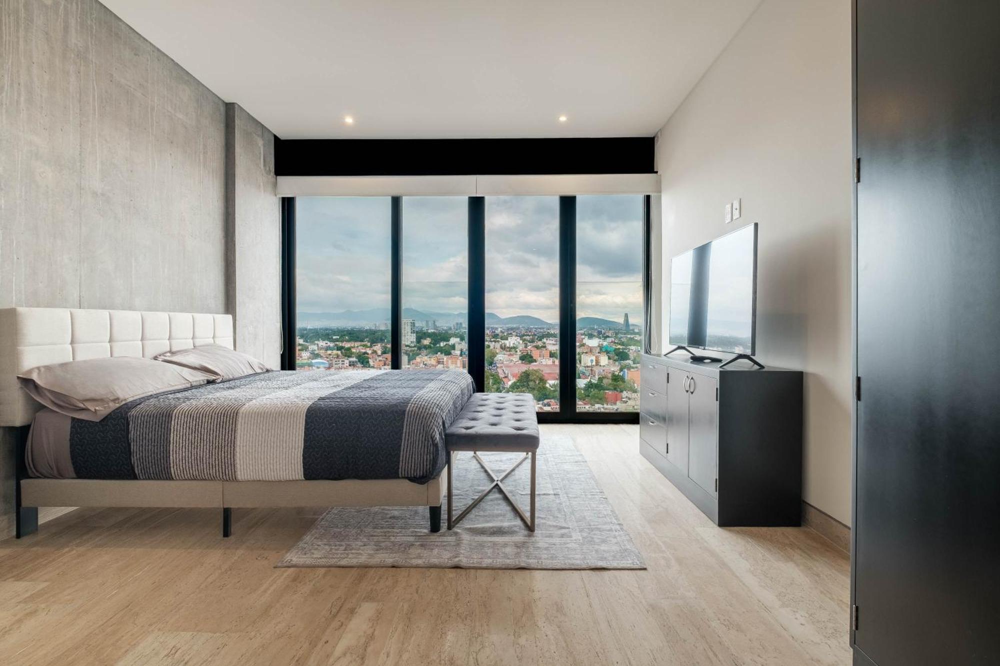 Torre Distum Anzures