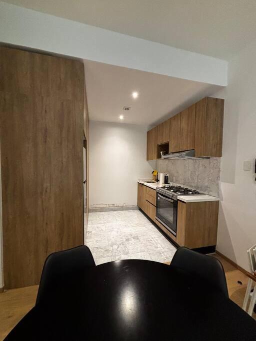 Apartamento Bonito Y Centrico Departamento En Colonia Roma Con Gimnasio México DF
