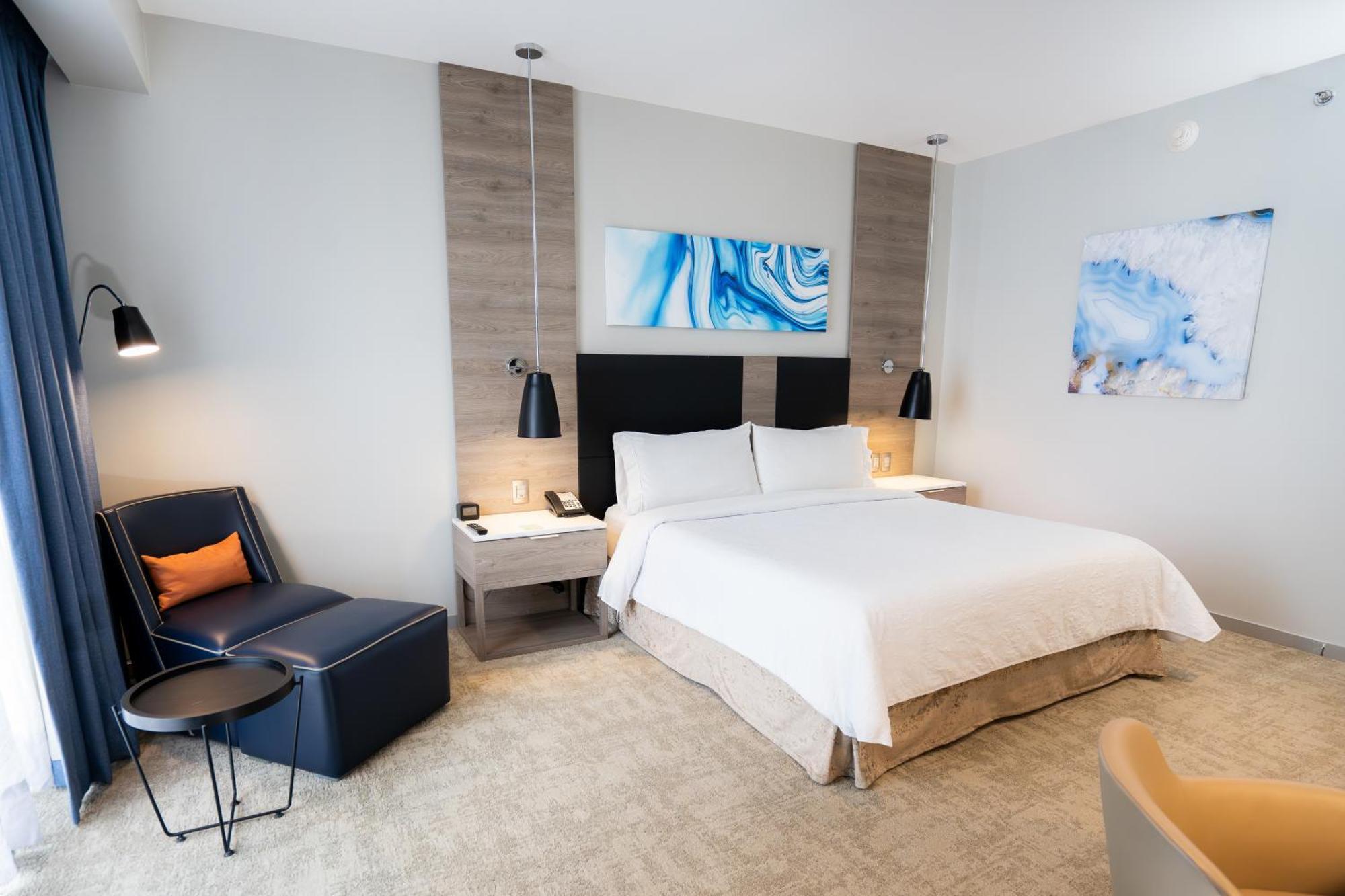 Hilton Garden Santa Fe 3*