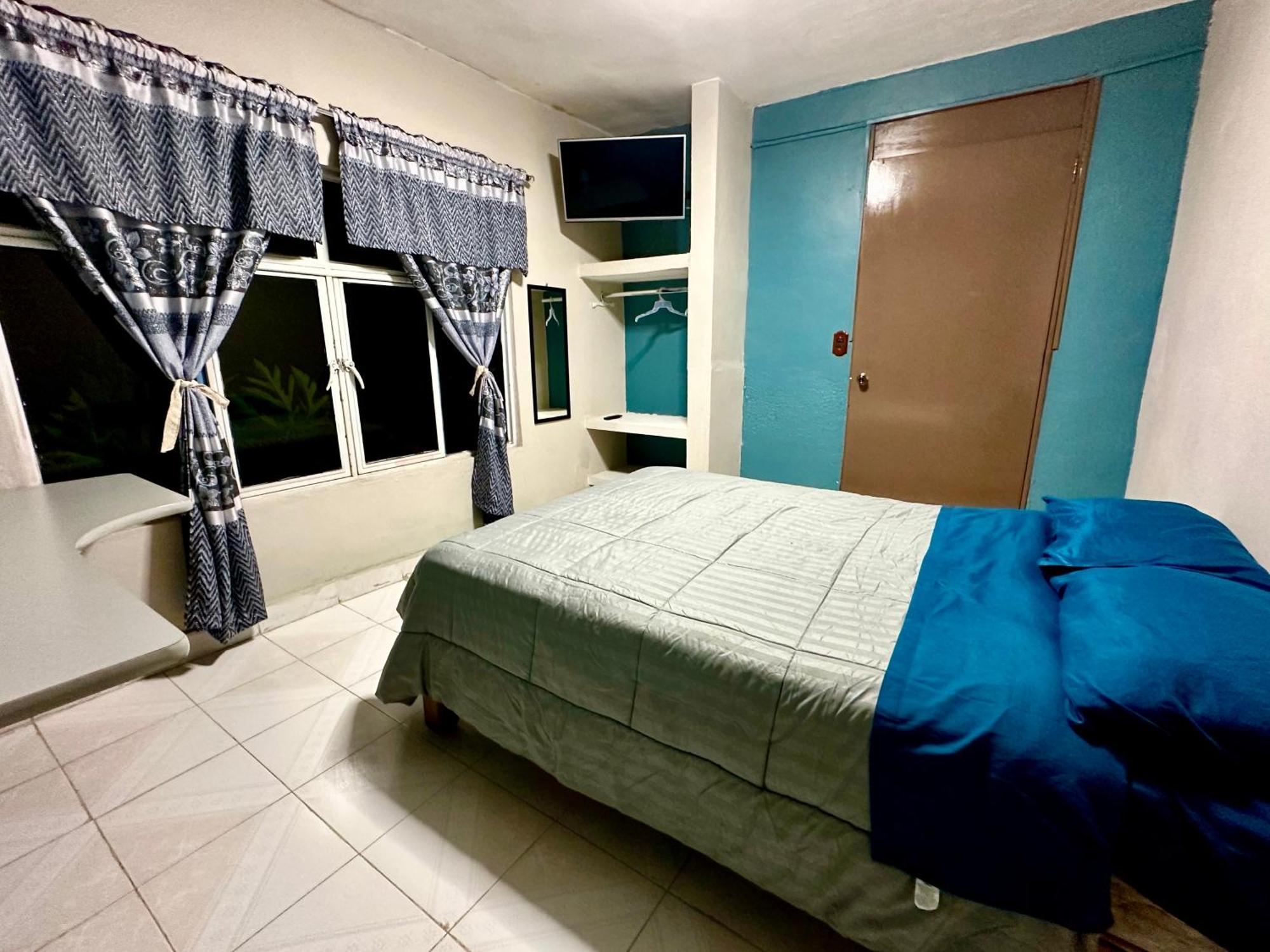 Hidden House Apartment