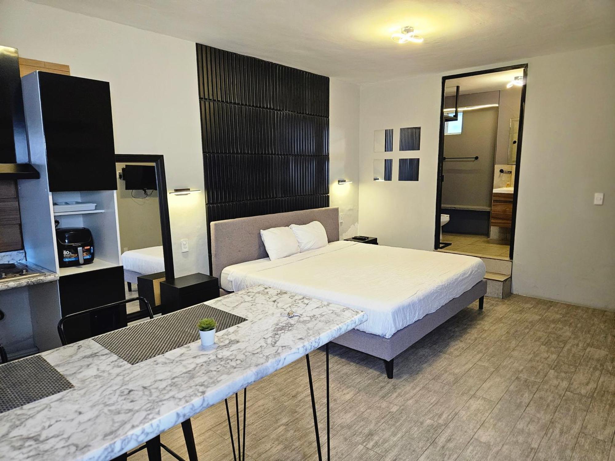 Singular Goldsmith Hotel 3*