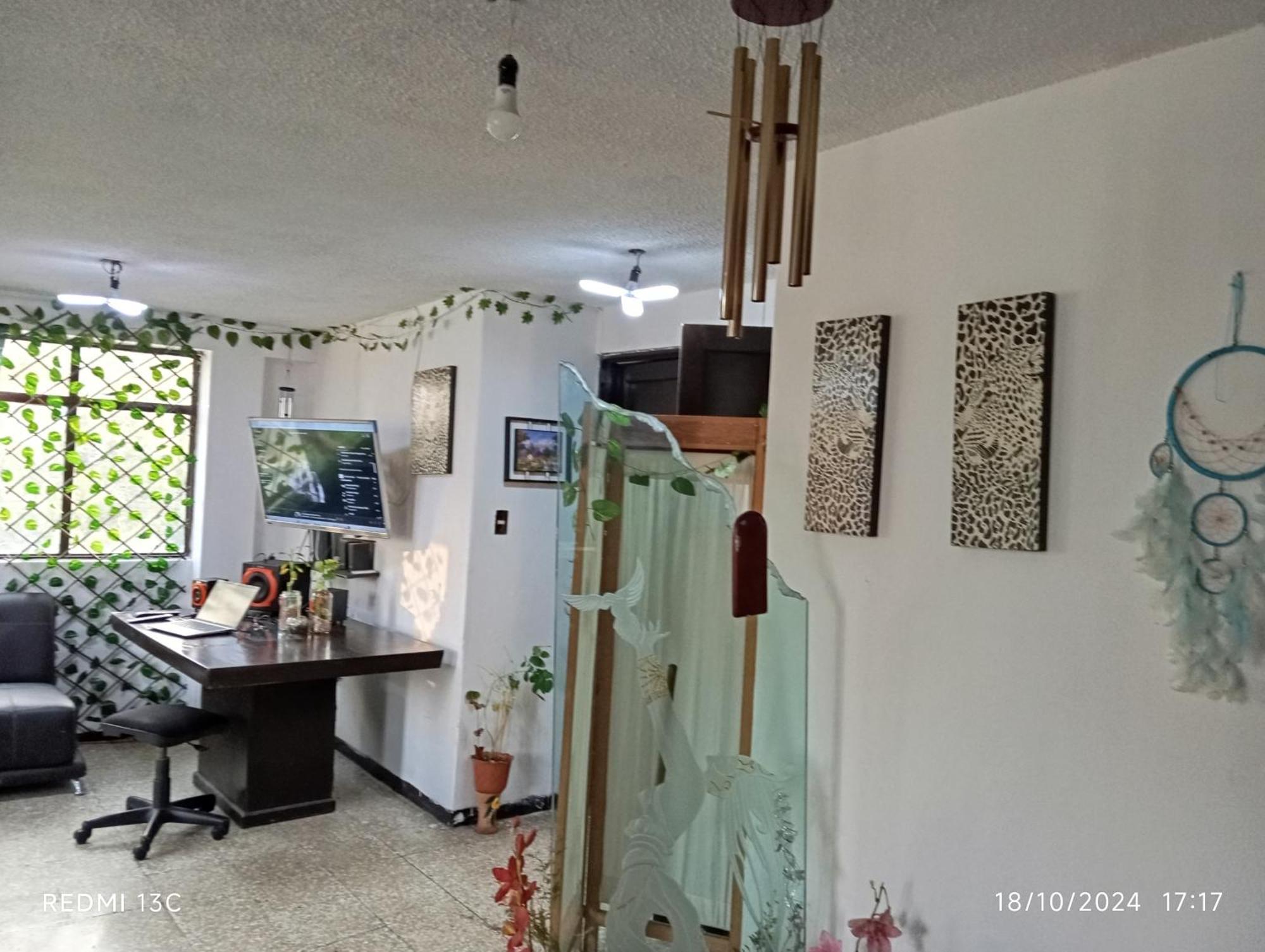 Habitacion En Departamento Compartido Con Consultorio Holistico En Zona Turistico Cidade do México