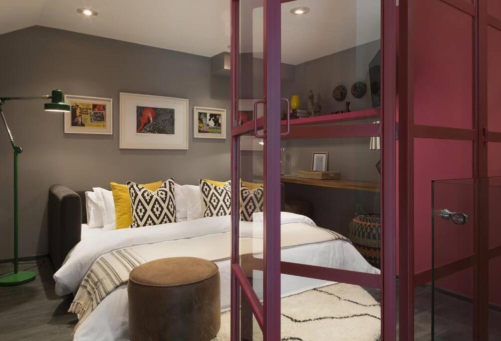 Casa Uruapan By Mrw * Mexico City